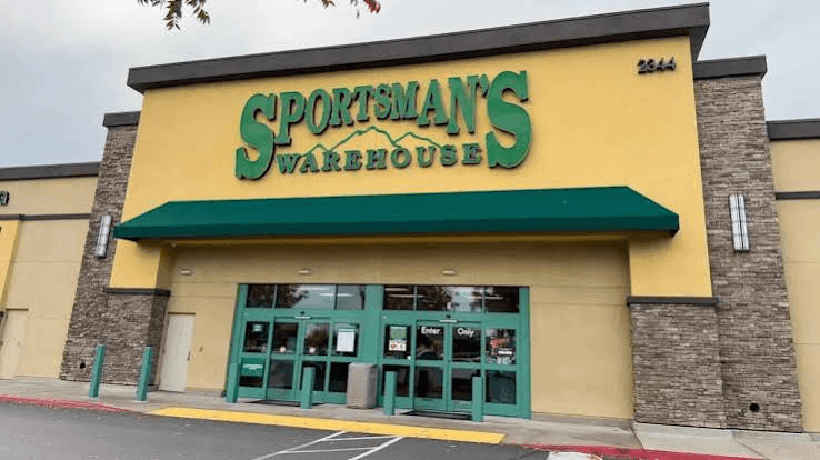 Is Sportsman's Warehouse Going Out of Business